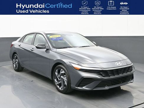 Certified 2025 Hyundai Elantra Sport image 1