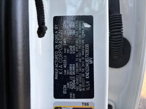 Used 2025 Kia Soul LX w/ LX Technology Package image 27