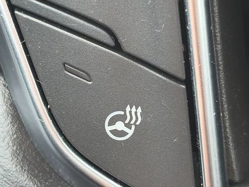 Used 2018 Cadillac XT5 Luxury w/ Driver Awareness Package AWD/4WD image 51