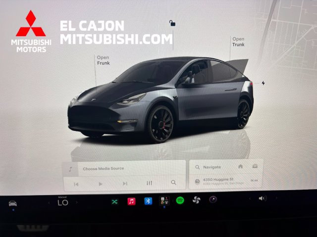 Used 2022 Tesla Model Y Performance AWD/4WD image 15