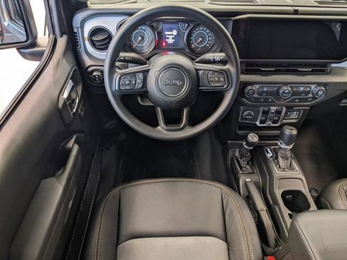 New 2026 Jeep Gladiator Sport image 14