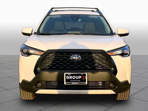 Used 2022 Toyota Corolla Cross LE FWD image 4
