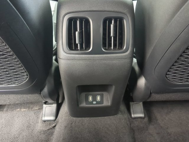 Used 2024 Hyundai Tucson Limited FWD image 14