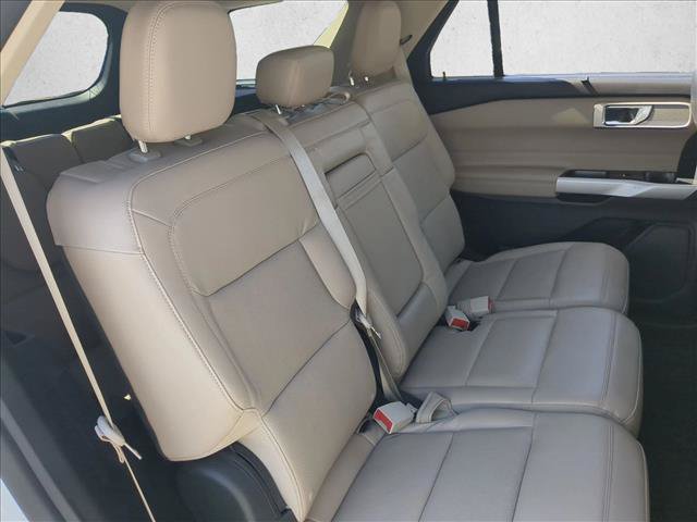 Certified 2021 Ford Explorer Limited w/ Equipment Group 301A RWD image 21