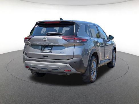 Used 2023 Nissan Rogue S AWD/4WD image 5