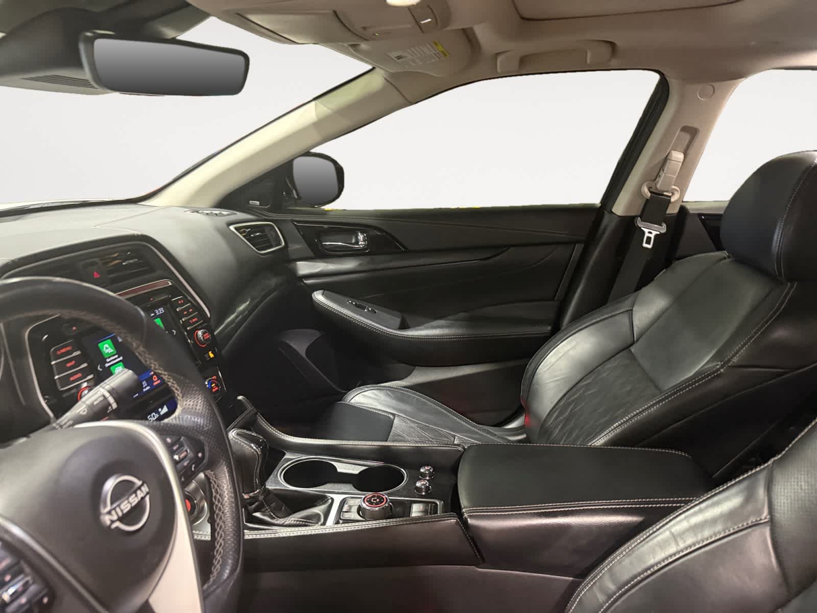 Used 2023 Nissan Maxima Platinum w/ Sport Mat Group FWD image 9
