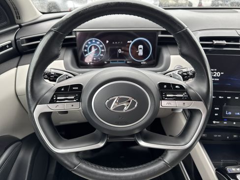 Used 2023 Hyundai Tucson Limited w/ Cargo Package FWD image 16