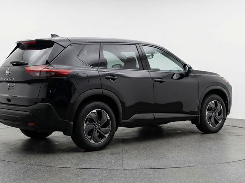 Used 2025 Nissan Rogue SV FWD image 9