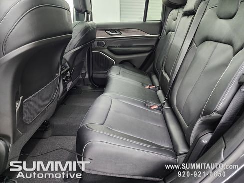 New 2026 Jeep Grand Cherokee Limited image 38