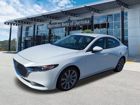 Used 2020 MAZDA MAZDA3 Sedan w/ Select Package image 8