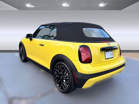 New 2026 MINI Cooper S image 3