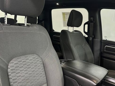 Used 2025 RAM 1500 Big Horn AWD/4WD image 39