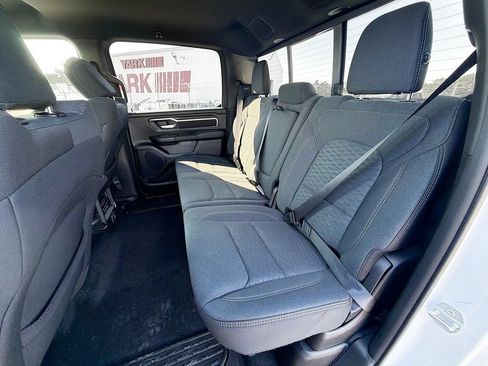 New 2026 RAM 1500 Big Horn AWD/4WD image 32