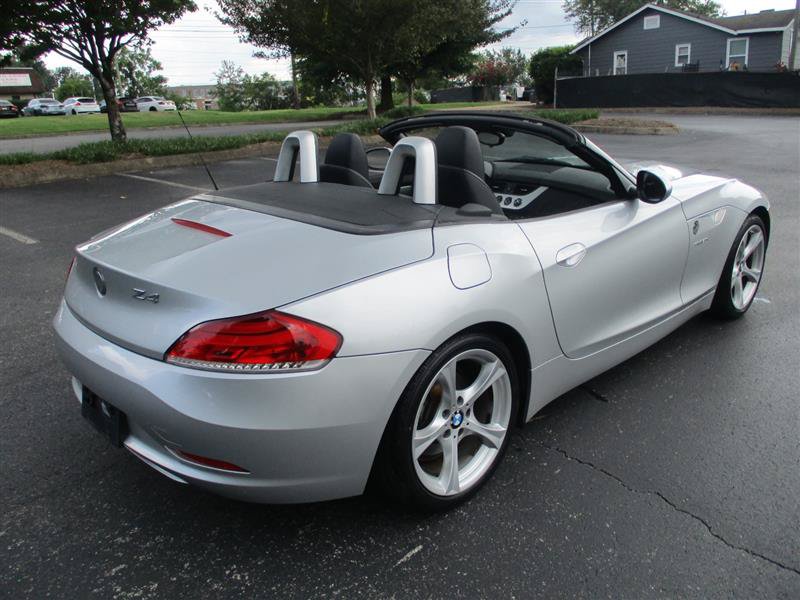 Used 2011 BMW Z4 sDrive30i RWD image 7
