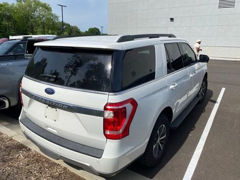 Used 2021 Ford Expedition XLT RWD image 4