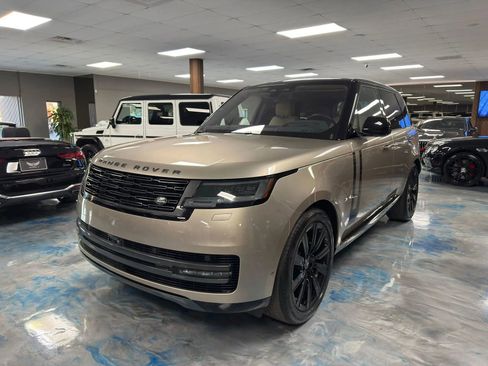 Used 2023 Land Rover Range Rover SE AWD/4WD image 25