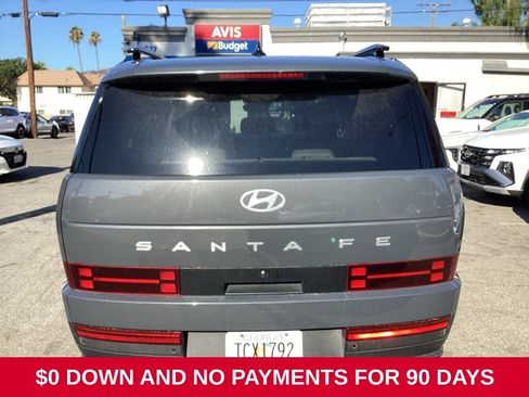 Used 2025 Hyundai Santa Fe SEL FWD image 5