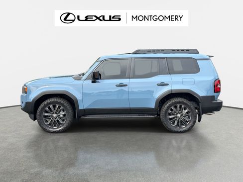 Used 2025 Toyota Land Cruiser w/ Premium Package image 6