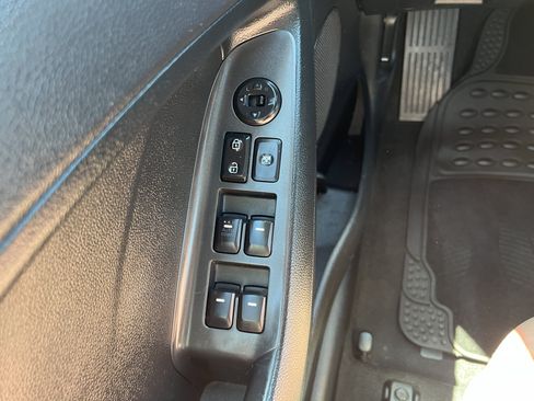 Used 2016 Kia Forte LX FWD image 16