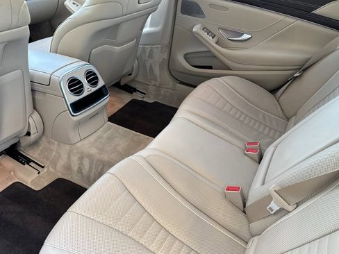 Used 2019 Mercedes-Benz S 560 Sedan image 29