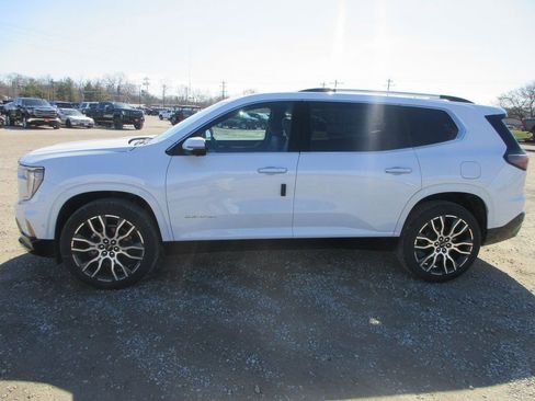 New 2026 GMC Acadia Denali Ultimate image 8