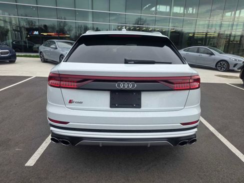 Used 2023 Audi SQ8 Premium Plus w/ Executive Package image 6