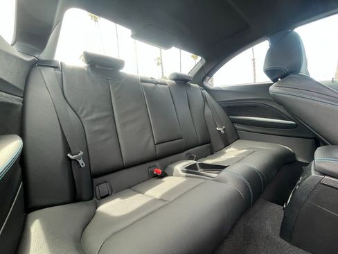 Used 2018 BMW M2 image 16