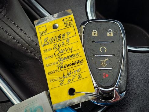 Used 2023 Chevrolet Traverse Premier AWD/4WD image 47