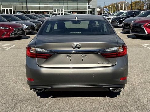 Used 2018 Lexus ES 350 w/ Premier Package image 6
