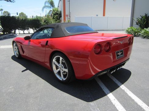Used 2008 Chevrolet Corvette Convertible w/ Preferred Equipment Group RWD image 7