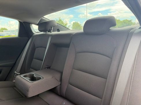 Used 2023 Chevrolet Malibu LT FWD image 39