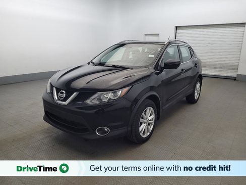 Used 2017 Nissan Rogue Sport SV w/ SV Premium Package image 1