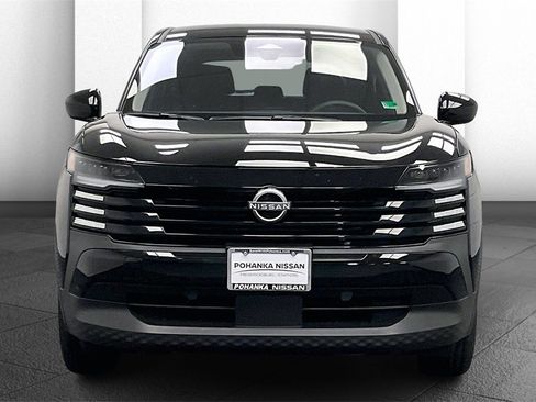 Certified 2025 Nissan Kicks SV image 2