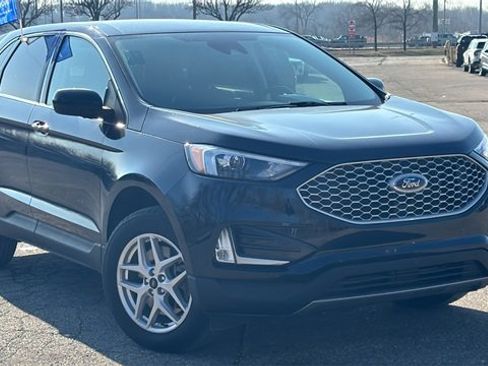 Certified 2023 Ford Edge SEL w/ Convenience Package image 1
