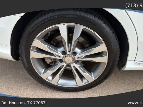 Used 2015 Mercedes-Benz C 300 Sedan image 10