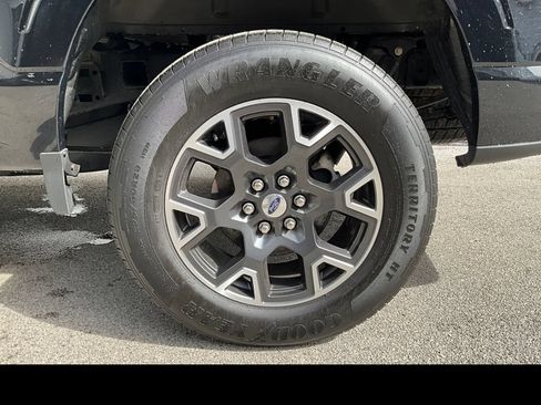 Used 2024 Ford F150 STX AWD/4WD image 16
