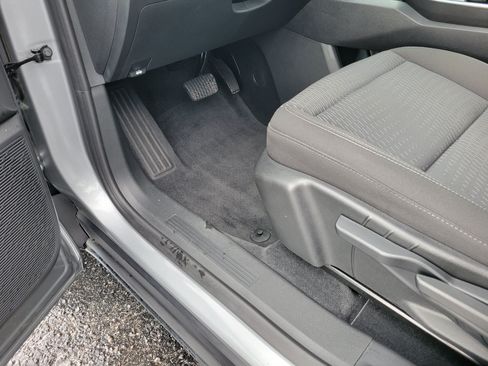 Certified 2026 Chevrolet Equinox LT FWD image 22