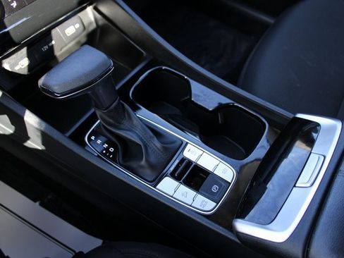 Used 2023 Hyundai Tucson SE image 23