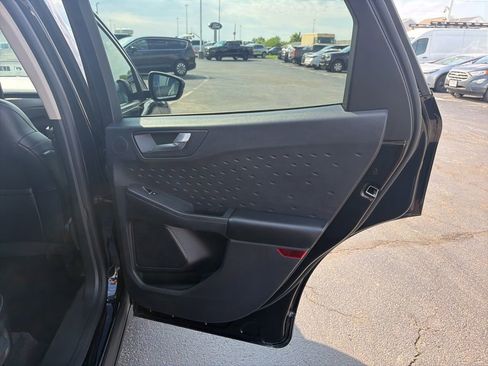 Used 2020 Ford Escape Titanium w/ Titanium Premium Package 2.0 AWD/4WD image 45
