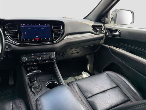Used 2023 Dodge Durango GT image 29