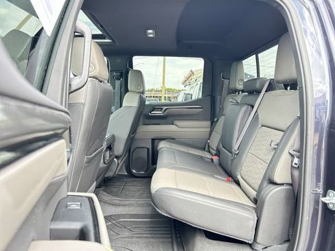 Certified 2023 Chevrolet Silverado 1500 ZR2 w/ Technology Package AWD/4WD image 18