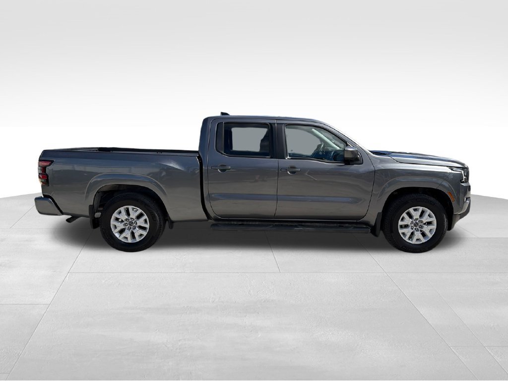 Used 2024 Nissan Frontier SV RWD image 8