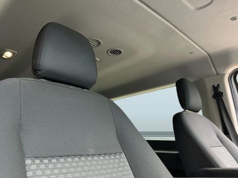 Used 2022 Ford Transit 350 XLT image 27