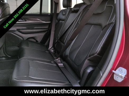Used 2023 Jeep Grand Cherokee Limited w/ Luxury Tech Group II AWD/4WD image 15