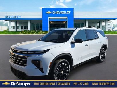 New 2026 Chevrolet Traverse LT w/ Sun and Wheel Package