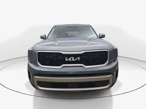 Used 2024 Kia Telluride EX FWD image 12