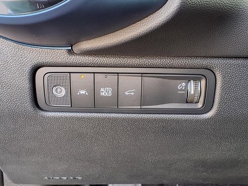 New 2026 Chevrolet Equinox EV LT image 7