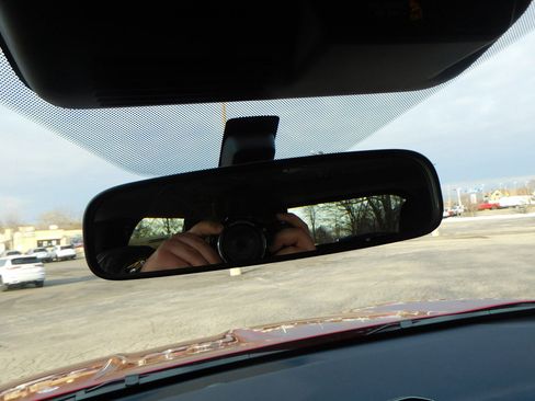 New 2025 Mitsubishi Outlander SE image 30