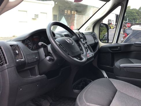 Used 2021 RAM ProMaster 2500 FWD image 10
