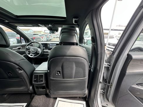 Used 2024 Kia Sportage X-Line w/ X-Line Premium Package image 16